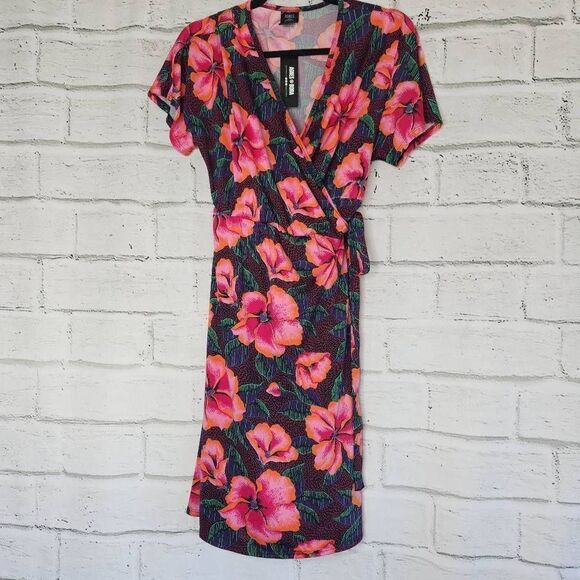 Agnes & Dora Floral Wrap Knee Length Nightingale Dress Womens Large Short Sleeve - Picture 1 of 15